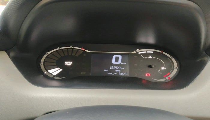 2021 Nissan MAGNITE XE, Petrol, Manual, 13,269 km, interior