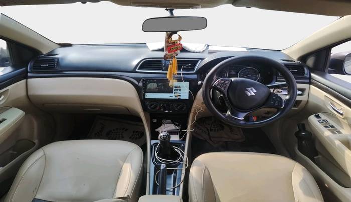 2016 Maruti Ciaz VDI SHVS, Diesel, Manual, 1,42,608 km, interior