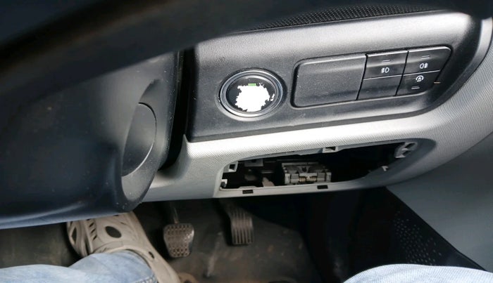 2020 Tata ALTROZ XZ PETROL, Petrol, Manual, 55,625 km, interior