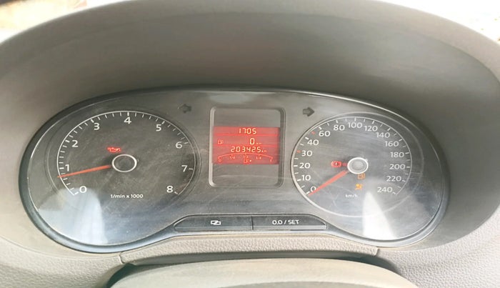 2011 Volkswagen Vento HIGHLINE 1.6 MPI, Petrol, Manual, 2,03,425 km, interior