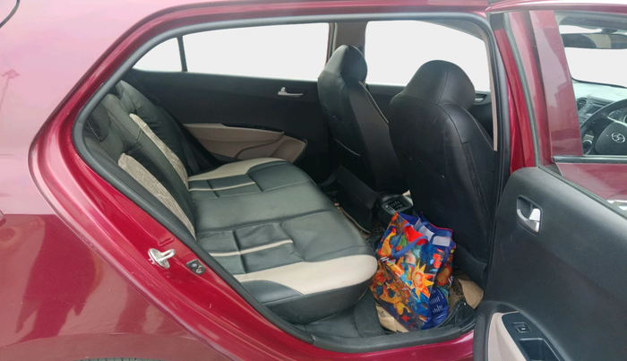 2014 Hyundai i10 SPORTZ 1.2, Petrol, Manual, 68,636 km, interior