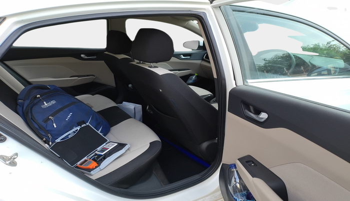 2018 Hyundai Verna 1.6 VTVT SX, Petrol, Manual, 1,36,962 km, interior