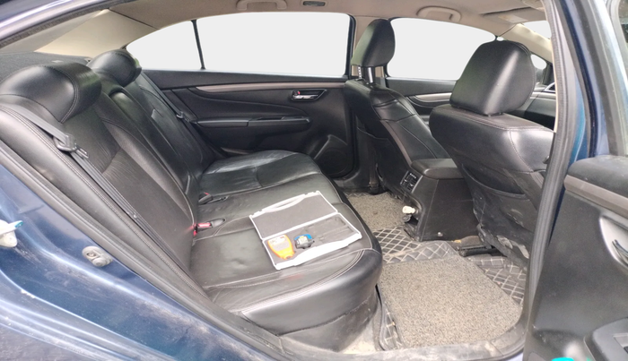 2017 Maruti Ciaz S DIESEL 1.3, Diesel, Manual, 1,35,223 km, interior