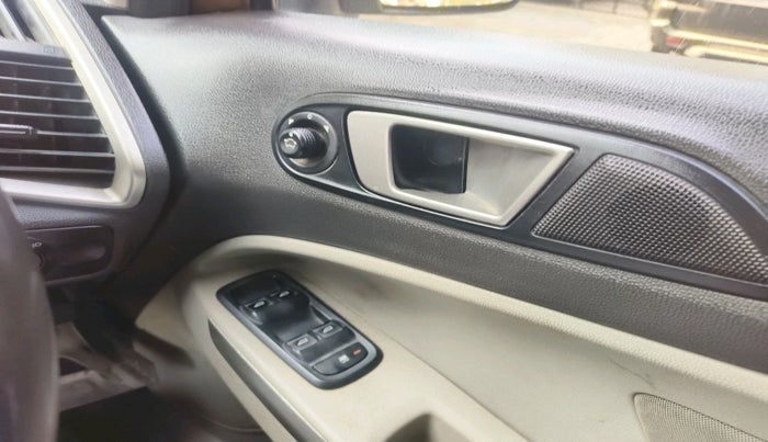 2016 Ford Ecosport TREND 1.5L PETROL, CNG, Manual, 1,35,604 km, interior