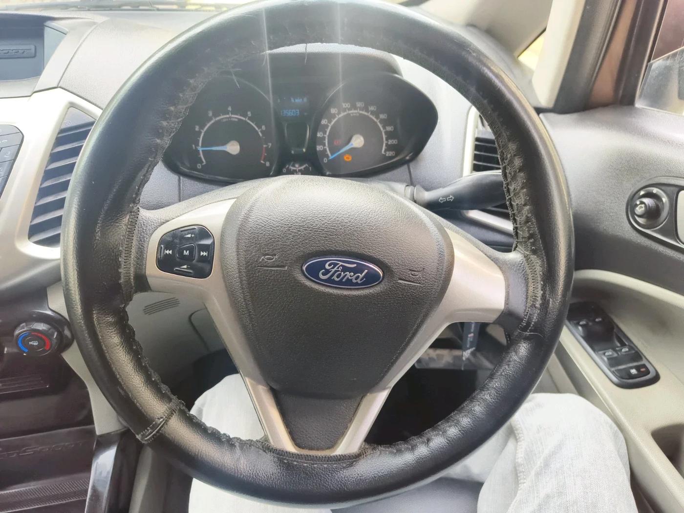 2016 Ford Ecosport TREND 1.5L PETROL, CNG, Manual, 1,35,604 km, interior