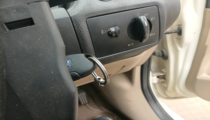 2011 Ford Fiesta SXI 1.6 PETROL, Petrol, Manual, 61,478 km, interior