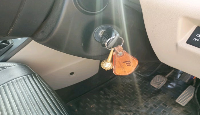 2023 Maruti New Wagon-R VXI 1.0, Petrol, Manual, 15,362 km, interior