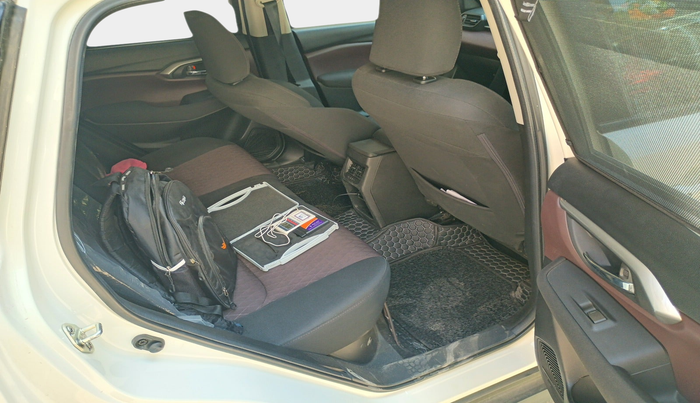 2025 Maruti Grand Vitara DELTA SMART HYBRID, Petrol, Manual, 9,900 km, interior