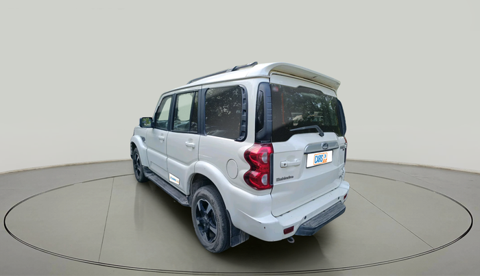 2018 Mahindra Scorpio S9, Diesel, Manual, 83,566 km, exterior