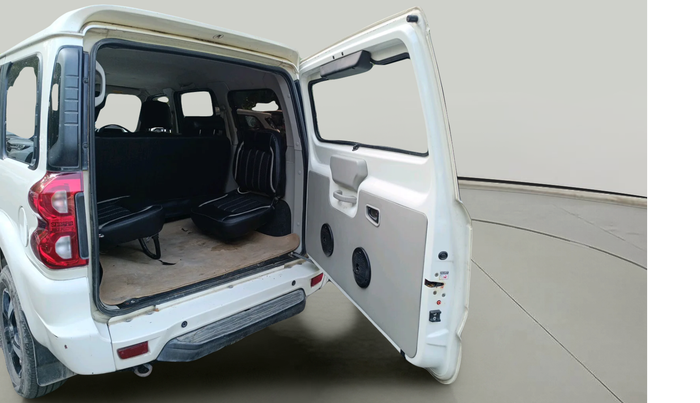 2018 Mahindra Scorpio S9, Diesel, Manual, 83,566 km, exterior