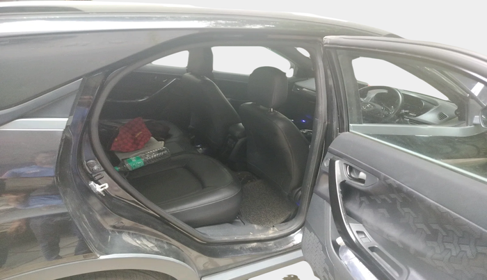 2021 Tata NEXON XZA PLUS (O) DIESEL DARK EDITION, Diesel, Automatic, 1,02,165 km, interior