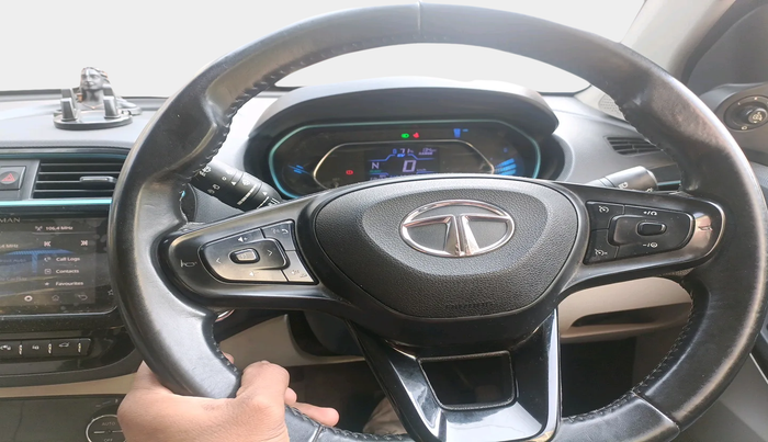 2023 Tata TIAGO EV XZ PLUS TECH LUX LONG RANGE, Electric, Automatic, 69,271 km, interior