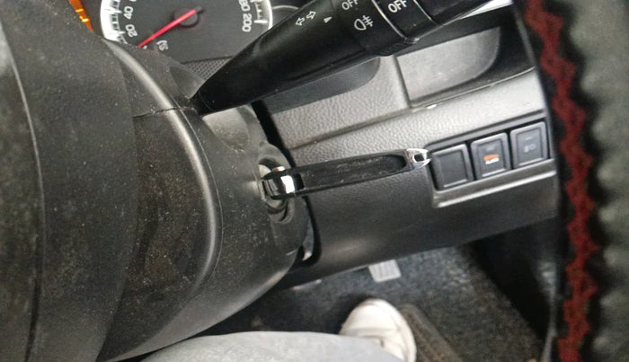 2014 Maruti Swift VXI, Petrol, Manual, 1,06,936 km, interior