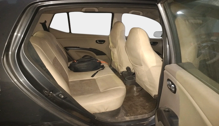 2011 Hyundai i10 MAGNA 1.2, Petrol, Manual, 96,770 km, interior