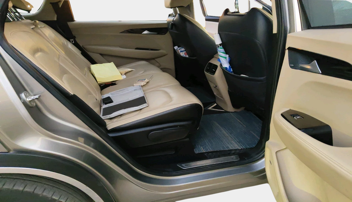 2022 MG HECTOR SHARP 1.5 PETROL CVT, Petrol, Automatic, 41,031 km, interior