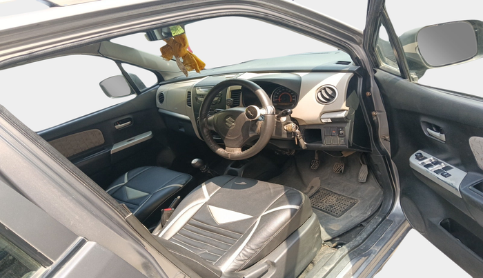 2013 Maruti Wagon R 1.0 VXI, Petrol, Manual, 68,279 km, interior