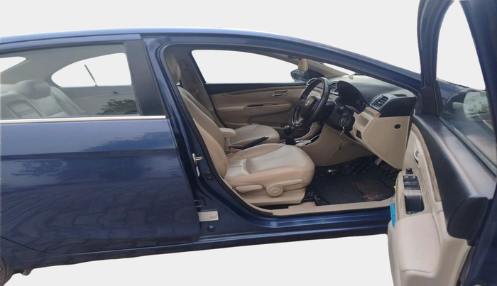 2018 Maruti Ciaz DELTA 1.5 SHVS MT PETROL, Petrol, Manual, 75,371 km, interior