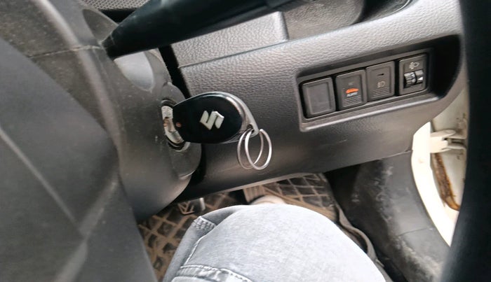 2017 Maruti Swift VDI, Diesel, Manual, 1,06,279 km, interior