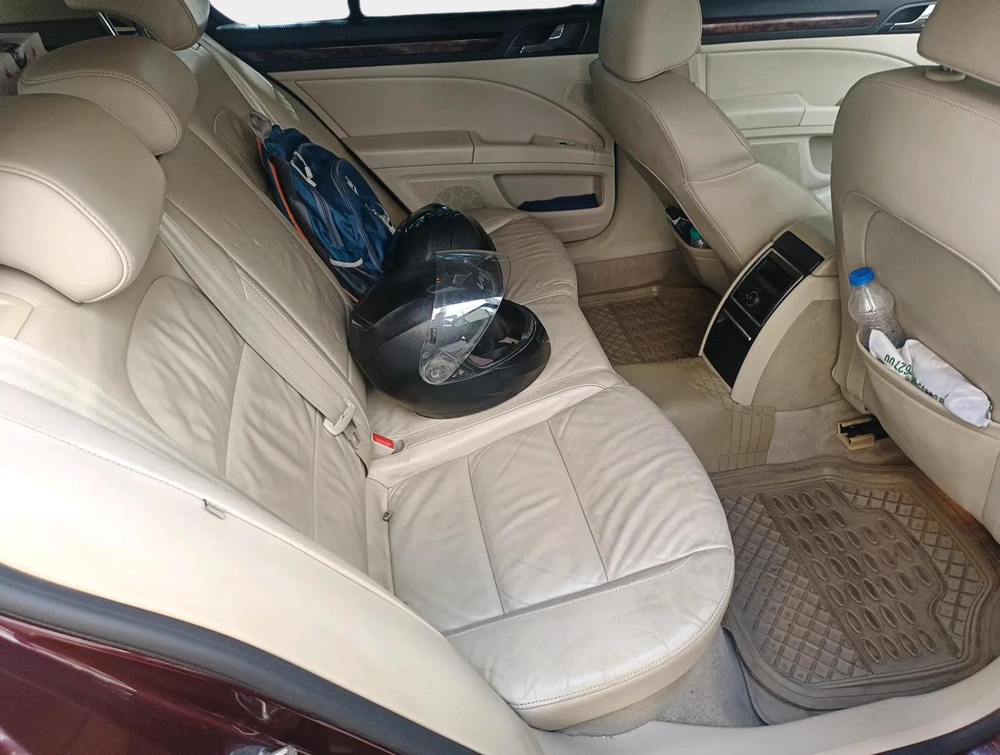 2011 Skoda Superb ELEGANCE 1.8 TSI AT, Petrol, Automatic, 60,852 km, interior