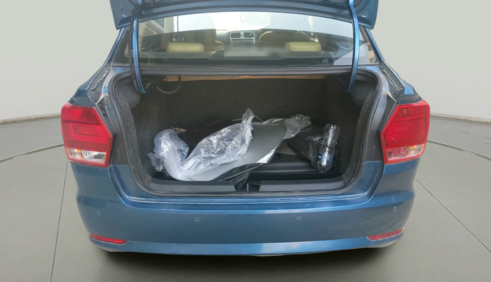 2016 Volkswagen Ameo HIGHLINE1.2L, Petrol, Manual, 63,805 km, exterior