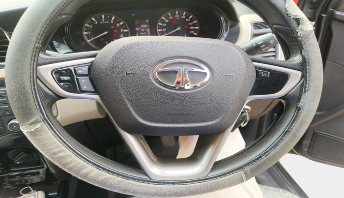 2016 Tata Zest XMS PETROL, Petrol, Manual, 42,179 km, interior