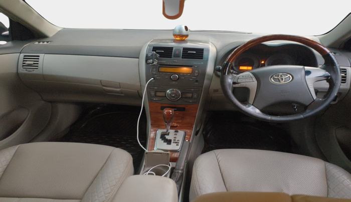2011 Toyota Corolla Altis G AT PETROL, Petrol, Automatic, 1,52,098 km, interior