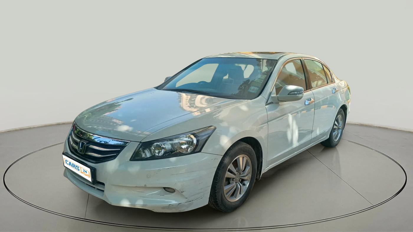 2013 Honda Accord 2.4L I-VTEC MT, Petrol, Manual, 94,484 km, exterior