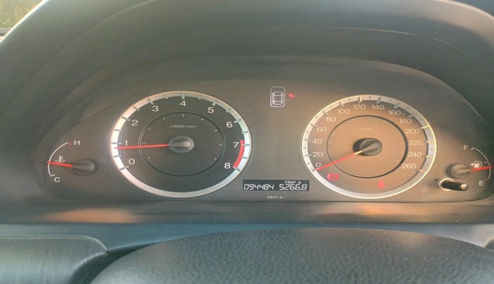 2013 Honda Accord 2.4L I-VTEC MT, Petrol, Manual, 94,484 km, interior