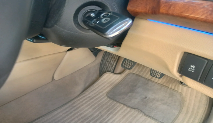 2013 Honda Accord 2.4L I-VTEC MT, Petrol, Manual, 94,484 km, interior