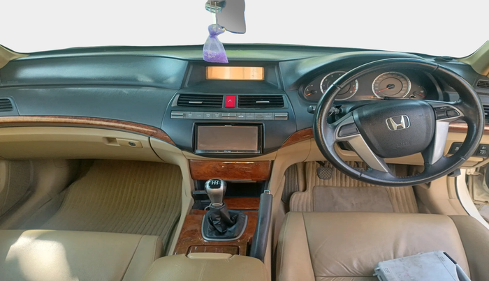 2013 Honda Accord 2.4L I-VTEC MT, Petrol, Manual, 94,484 km, interior