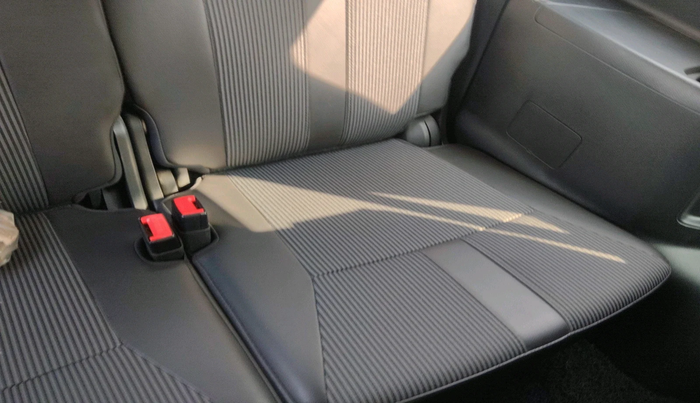 2025 Maruti XL6 ZETA CNG, Petrol, Manual, 25,585 km, interior