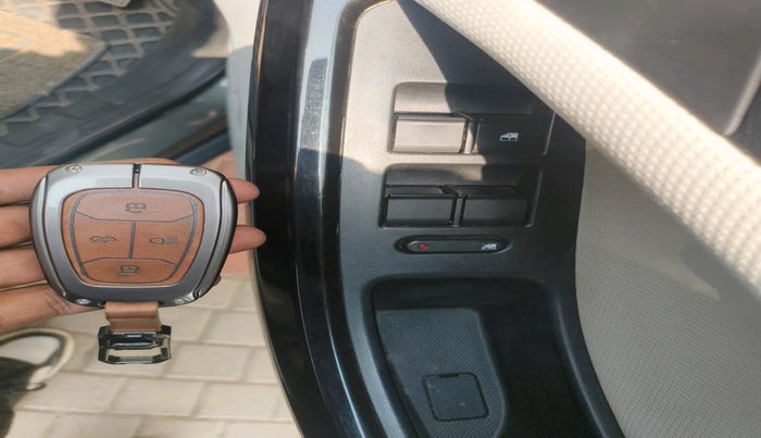 2022 Tata NEXON XZA PLUS PETROL, Petrol, Automatic, 57,864 km, interior