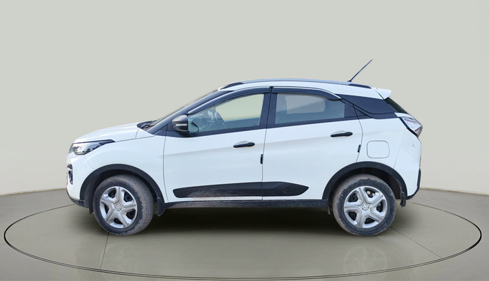 2022 Tata NEXON XM SUNROOF PETROL, Petrol, Manual, 43,000 km, exterior