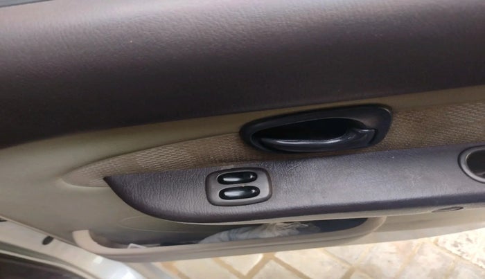 2013 Hyundai Santro Xing GL PLUS, Petrol, Manual, 1,01,352 km, interior