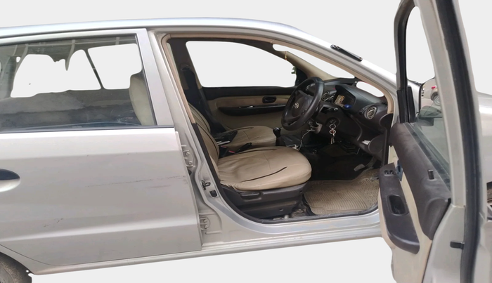 2013 Hyundai Santro Xing GL PLUS, Petrol, Manual, 1,01,352 km, interior