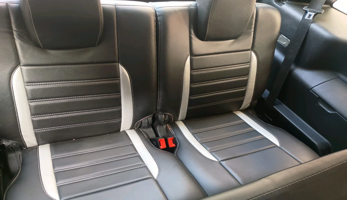 2018 Tata Hexa XM 4X2 7 STR, Diesel, Manual, 78,562 km, interior