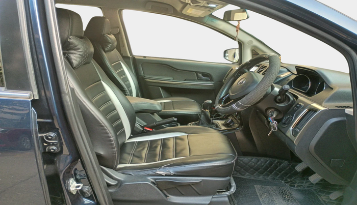 2018 Tata Hexa XM 4X2 7 STR, Diesel, Manual, 78,562 km, interior