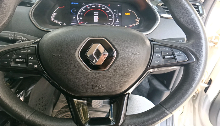 2022 Renault Kiger RXZ AMT, Petrol, Automatic, 30,312 km, interior