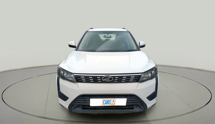 2021 Mahindra XUV300 W6 1.5 DIESEL AMT, Diesel, Automatic, 95,832 km, exterior