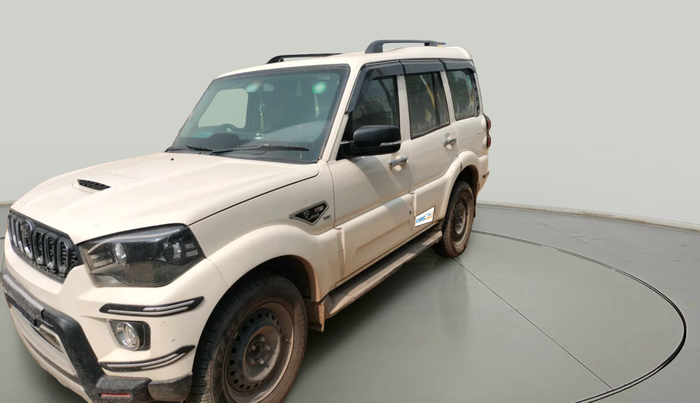 2018 Mahindra Scorpio S7, Diesel, Manual, 78,369 km, exterior