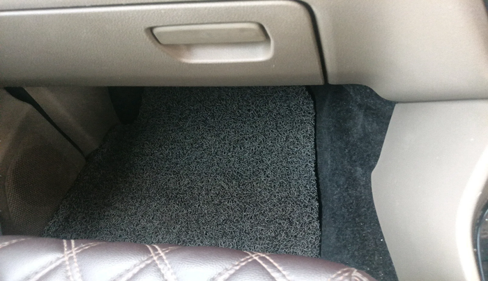 2023 Mahindra BOLERO NEO N 8, Diesel, Manual, 30,507 km, interior