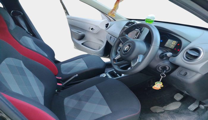 2020 Renault Kwid RXT 1.0 AMT (O), Petrol, Automatic, 54,769 km, interior