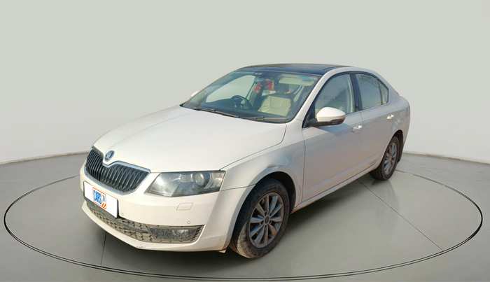 2015 Skoda Octavia ELEGANCE 1.8 TSI AT, Petrol, Automatic, 73,976 km, exterior