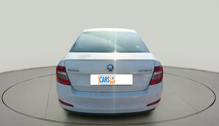 2015 Skoda Octavia ELEGANCE 1.8 TSI AT, Petrol, Automatic, 73,976 km, exterior