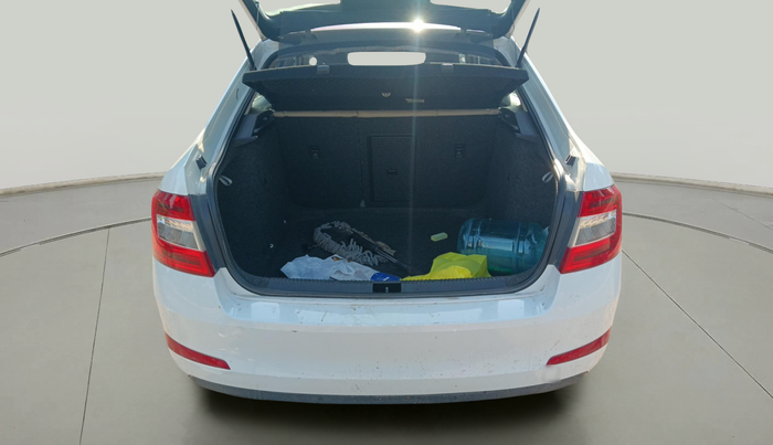 2015 Skoda Octavia ELEGANCE 1.8 TSI AT, Petrol, Automatic, 73,976 km, exterior