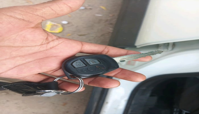 2023 Maruti BREZZA VXI S-CNG, Petrol, Manual, 12,558 km, interior