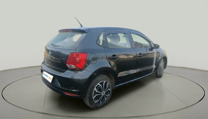 2017 Volkswagen Polo COMFORTLINE 1.2L, Petrol, Manual, 1,09,530 km, exterior