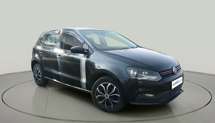 2017 Volkswagen Polo COMFORTLINE 1.2L, Petrol, Manual, 1,09,530 km, exterior