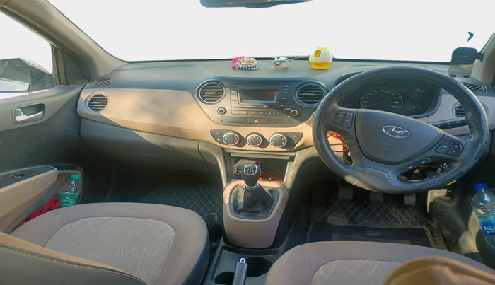 2016 Hyundai Xcent SX 1.2, Petrol, Manual, 54,112 km, interior