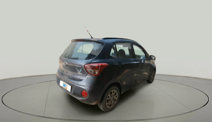 2017 Hyundai Grand i10 SPORTZ (O) 1.2 U2 CRDI, Diesel, Manual, 1,02,272 km, exterior